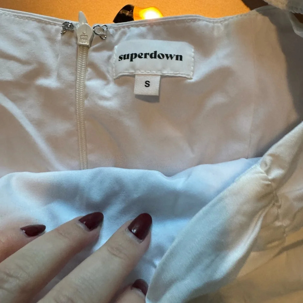 superdown
rumor ruched dress small white - Picture 5 of 6